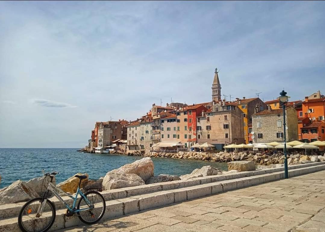 Apartment Neven Rovinj Parking Place Exterior foto